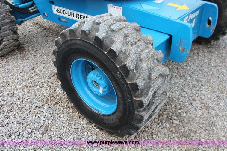 image for item H8305 2003 Genie Z45/25 articulating boom lift