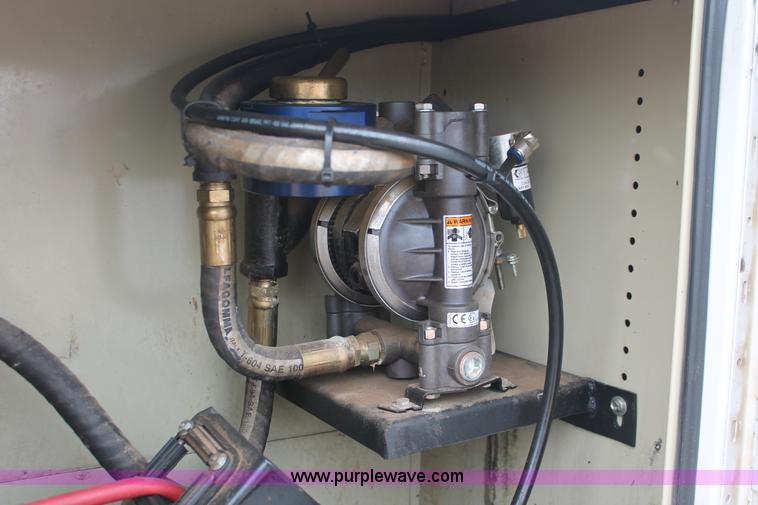 image for item H8306 2006 Ford F350 Super Duty XL service truck