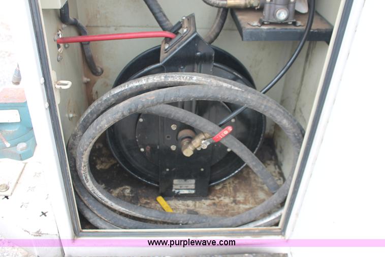 image for item H8306 2006 Ford F350 Super Duty XL service truck