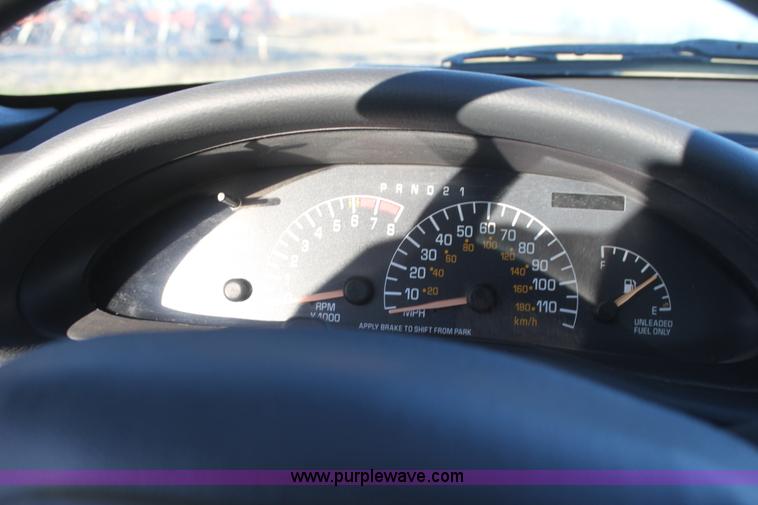image for item AE9086 1999 Pontiac Sunfire SE