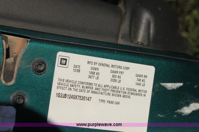 image for item AE9086 1999 Pontiac Sunfire SE