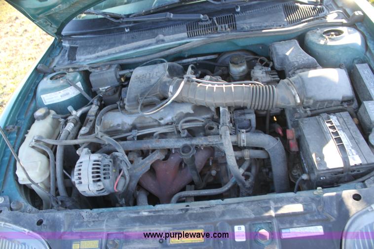 image for item AE9086 1999 Pontiac Sunfire SE
