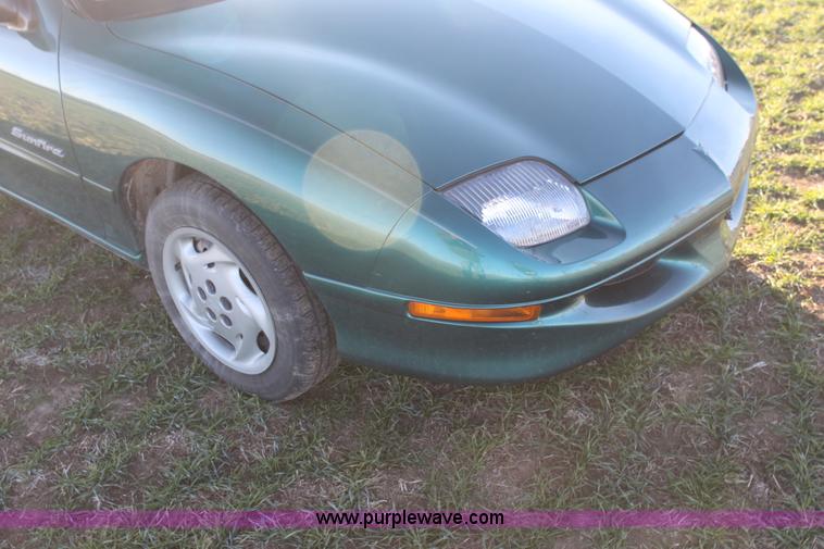 image for item AE9086 1999 Pontiac Sunfire SE