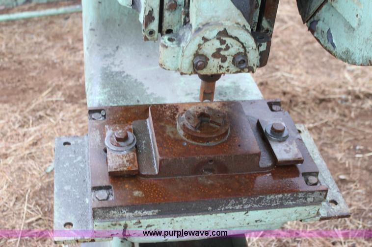 image for item AE9089 Rousell E 2G punch press