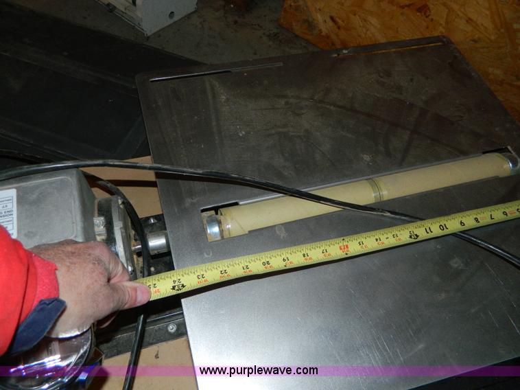 SandFlee portable drum sander in Plainville, KS Item AQ9988 sold Purple Wave