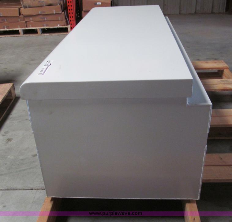 image for item AR9033 RKI truck toolbox