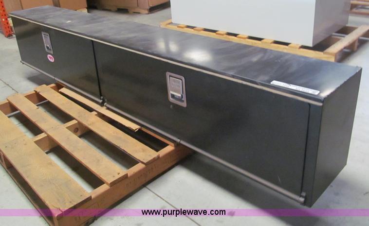 image for item AR9035 RKI truck toolbox