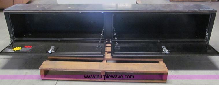 image for item AR9035 RKI truck toolbox