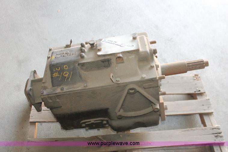image for item AZ9455 Spicer 6852G rebuilt transmission