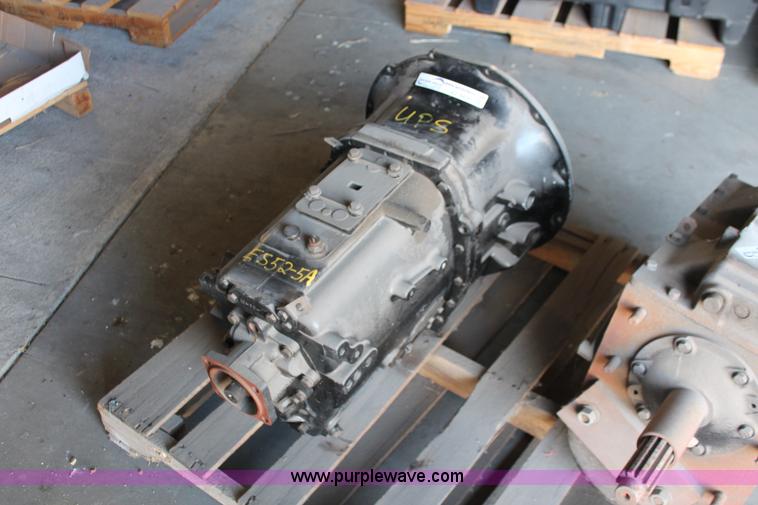 image for item AZ9456 Spicer ES52-5A rebuilt transmission