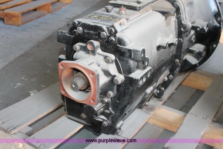 image for item AZ9456 Spicer ES52-5A rebuilt transmission