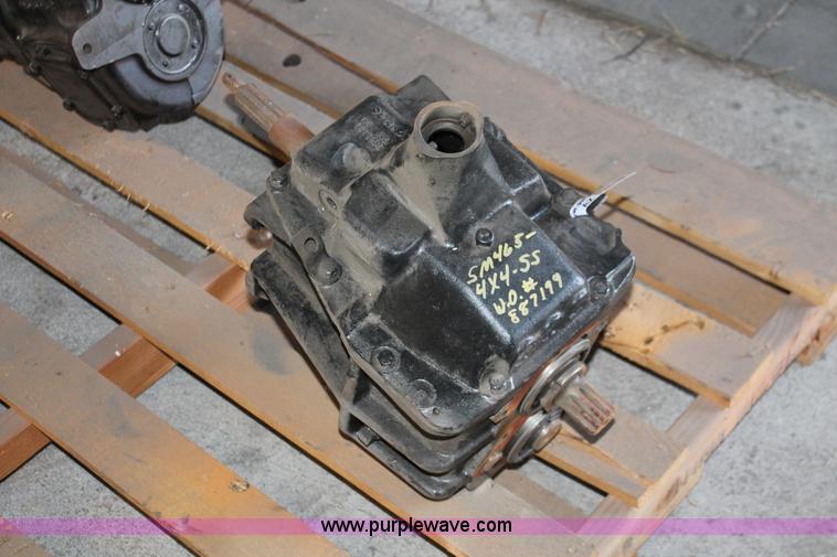 image for item AZ9457 General Motors Company SM465 rebuilt transmission
