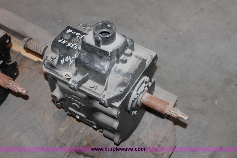 image for item AZ9460 Ford 1-TON 435NP rebuilt transmission