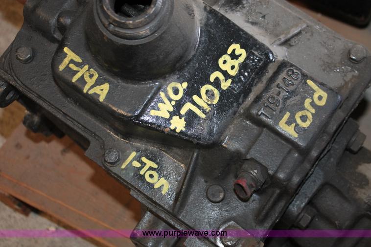 image for item AZ9462 (3) Ford 1-TON T19A rebuilt transmission