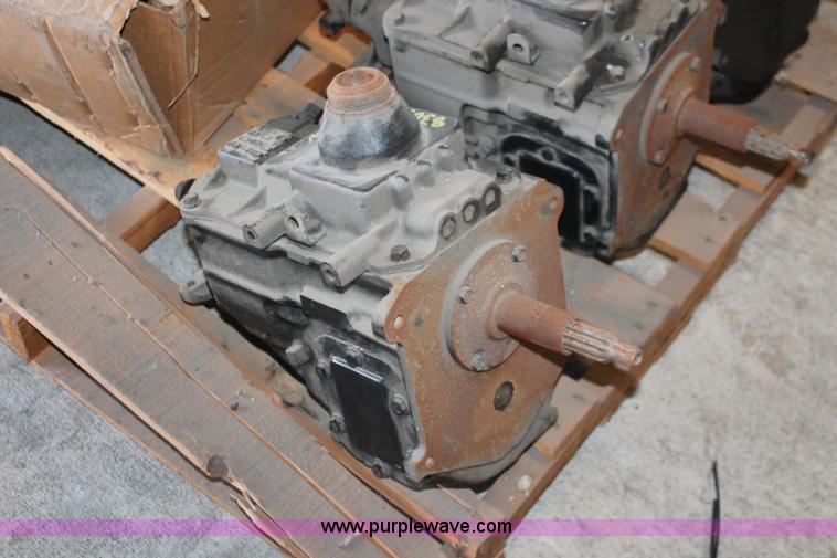 image for item AZ9462 (3) Ford 1-TON T19A rebuilt transmission