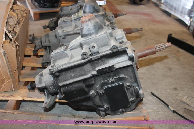 image for item AZ9462 (3) Ford 1-TON T19A rebuilt transmission