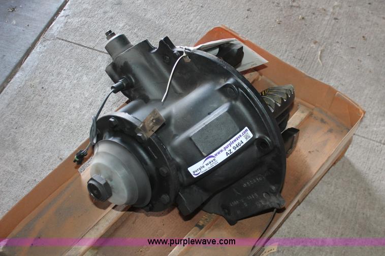 image for item AZ9464 Rockwell Meritor RRL20145 differential