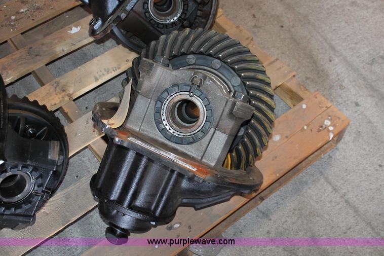 image for item AZ9465 Rockwell Meritor RR20145 differential