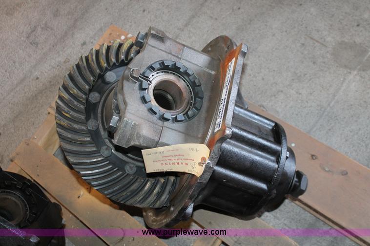 image for item AZ9465 Rockwell Meritor RR20145 differential