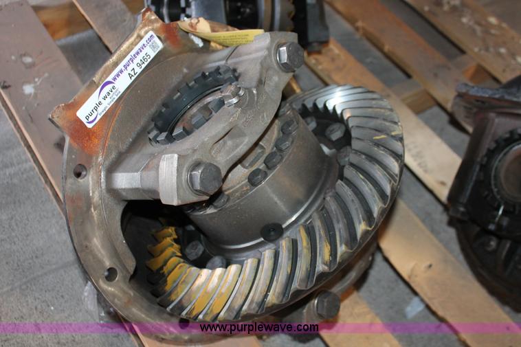 image for item AZ9465 Rockwell Meritor RR20145 differential