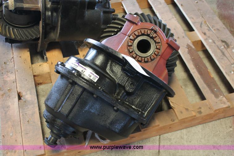 image for item AZ9468 Rockwell Meritor SQ100 differential