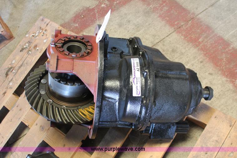 image for item AZ9468 Rockwell Meritor SQ100 differential