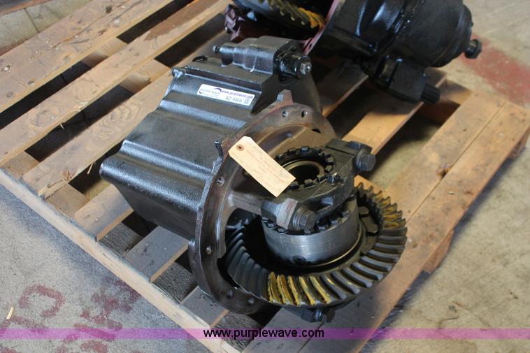 image for item AZ9469 Rockwell Meritor RP20145 differential
