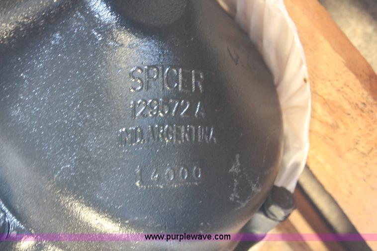 image for item AZ9470 Eaton DS404 differential