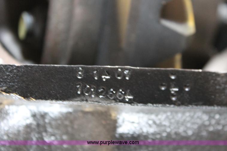 image for item AZ9470 Eaton DS404 differential