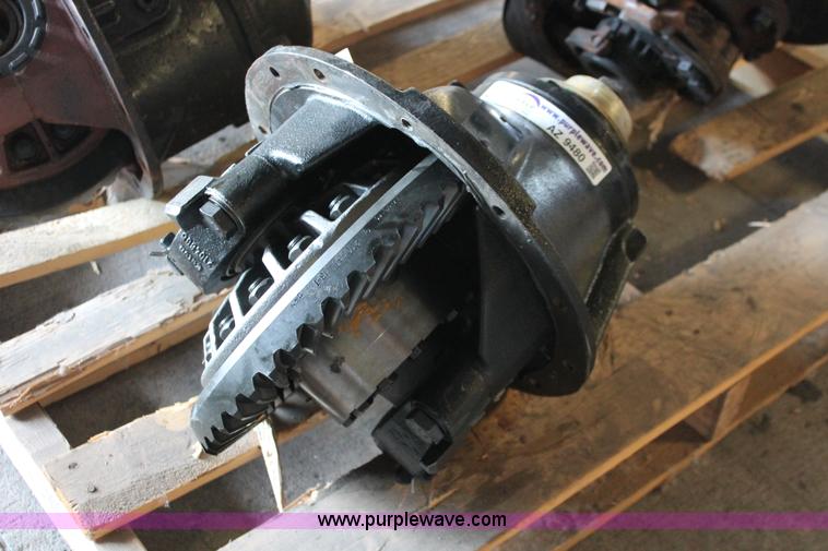 image for item AZ9480 Eaton 19050S rebuilt differential