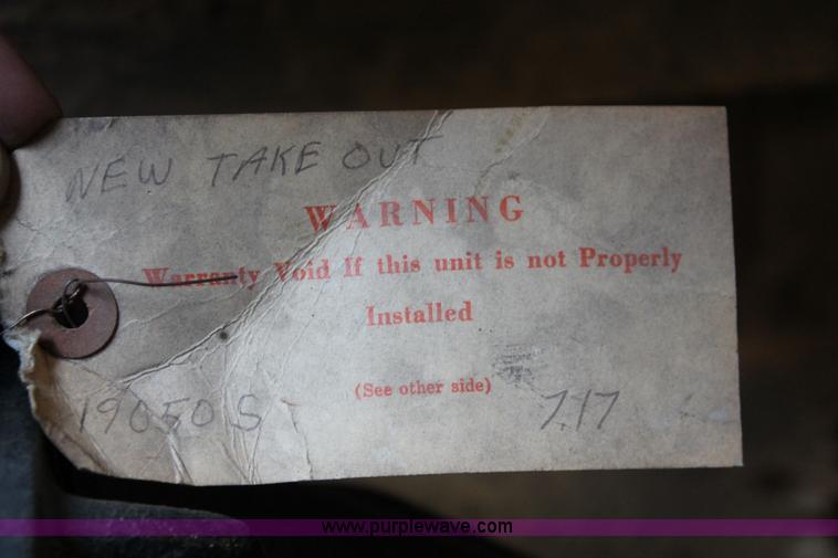 image for item AZ9480 Eaton 19050S rebuilt differential