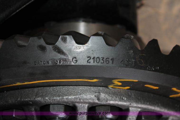 image for item AZ9480 Eaton 19050S rebuilt differential