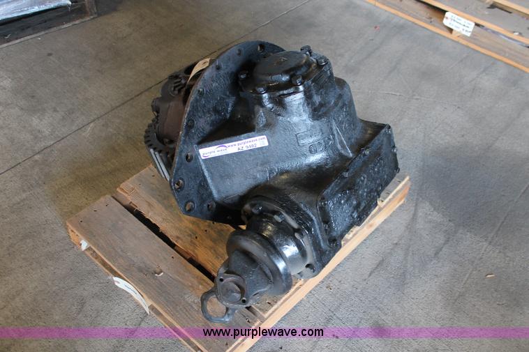image for item AZ9482 4600R differential