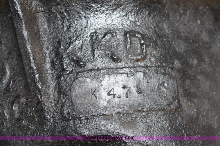 image for item AZ9482 4600R differential