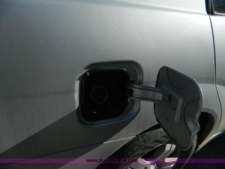 image for item D6077 2004 Chevrolet Malibu LT