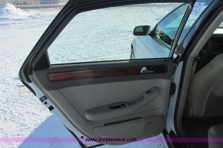 image for item E5180 2003 Audi A6 Quattro
