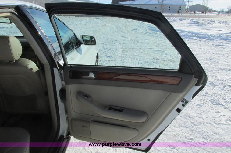 image for item E5180 2003 Audi A6 Quattro