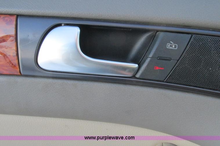 image for item E5180 2003 Audi A6 Quattro