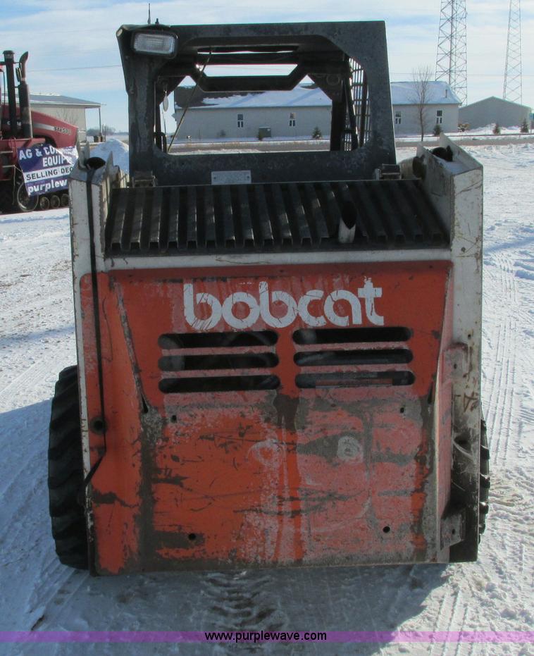 image for item E5236 1990 Bobcat 743B skid steer