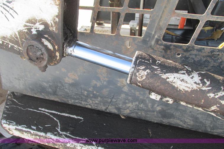 image for item E5236 1990 Bobcat 743B skid steer