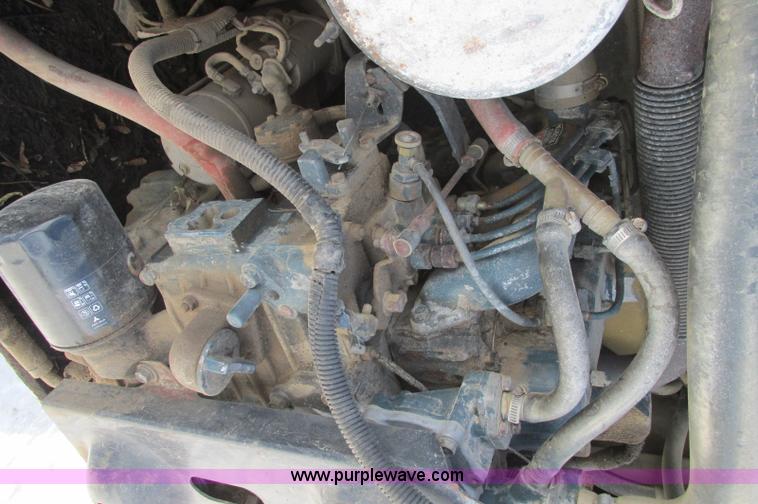 image for item E5236 1990 Bobcat 743B skid steer