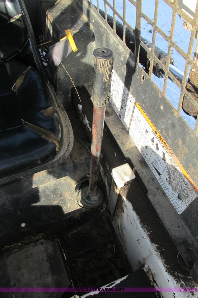 image for item E5236 1990 Bobcat 743B skid steer