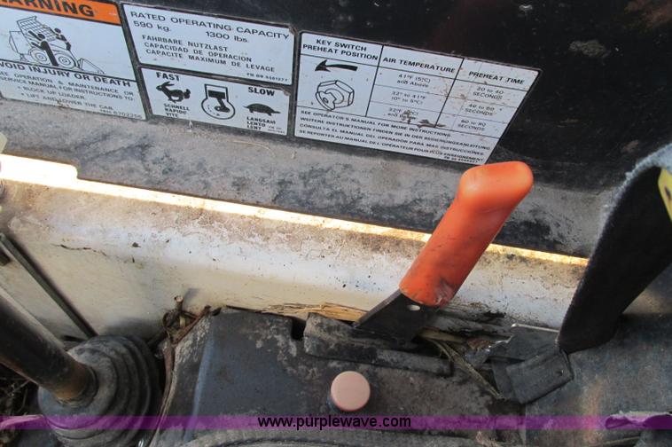 image for item E5236 1990 Bobcat 743B skid steer