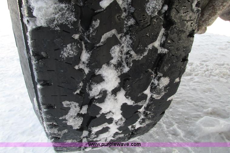 image for item E5237 1997 Ford F250 SuperCab pickup truck