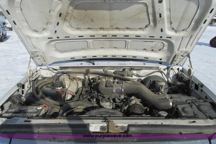 image for item E5237 1997 Ford F250 SuperCab pickup truck