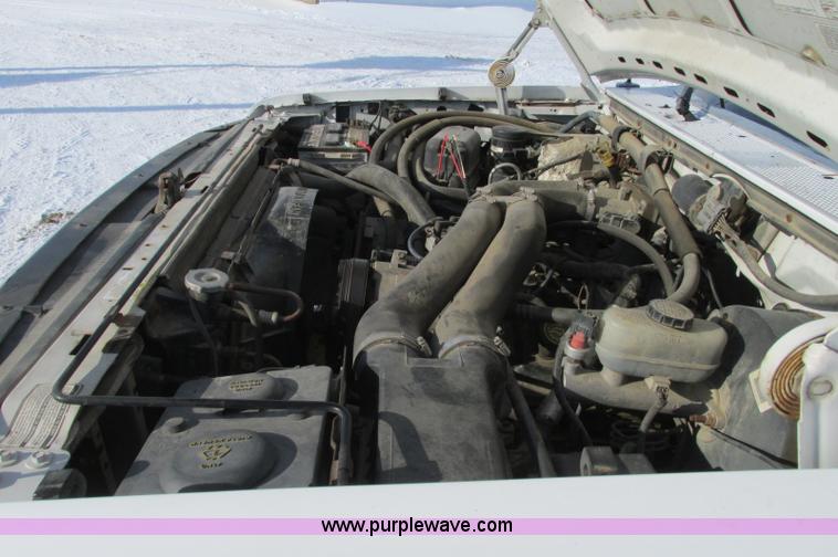 image for item E5237 1997 Ford F250 SuperCab pickup truck