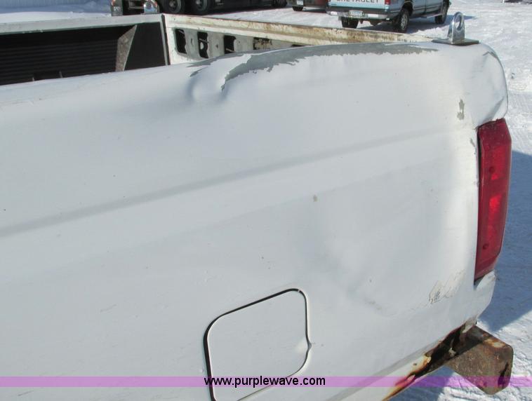 image for item E5237 1997 Ford F250 SuperCab pickup truck