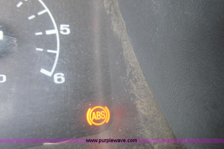 image for item E5237 1997 Ford F250 SuperCab pickup truck