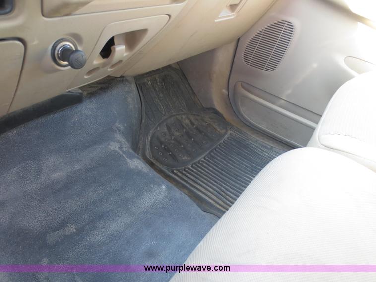 image for item F8067 2007 Ford F250 Super Duty XL Crew Cab pickup truck