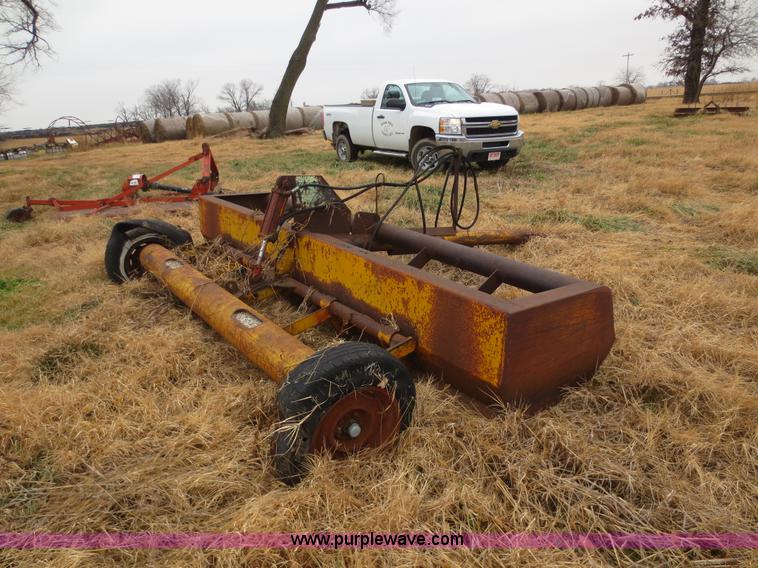 image for item F8086 12' box blade